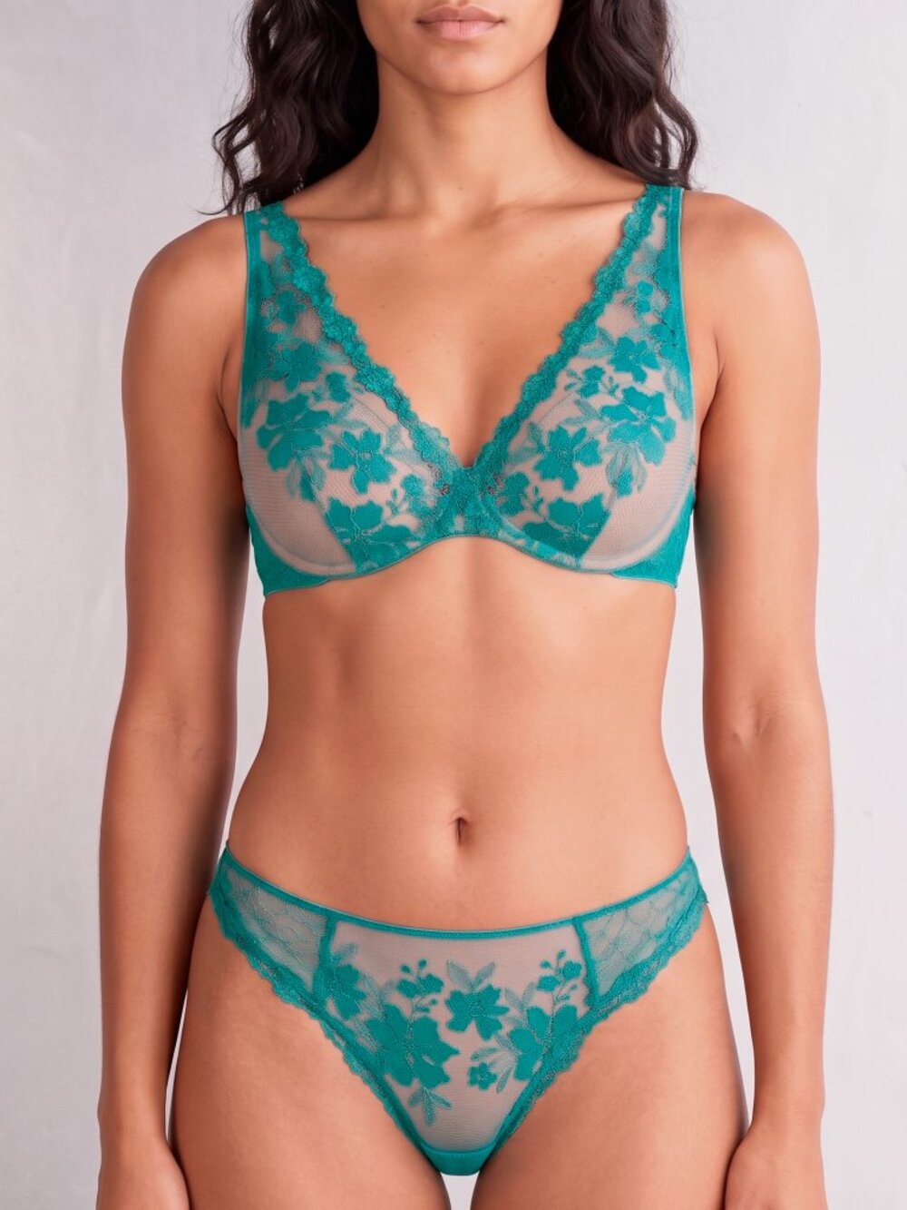 Intimissimi Giorgia Balconette Bra (34C) and Panty (S) 2-Piece Set